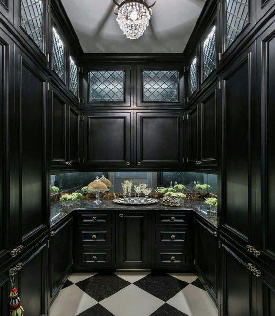 Black-Kitchen-Cabinets-35